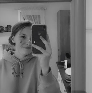 Meet your Posher, Meg-ann